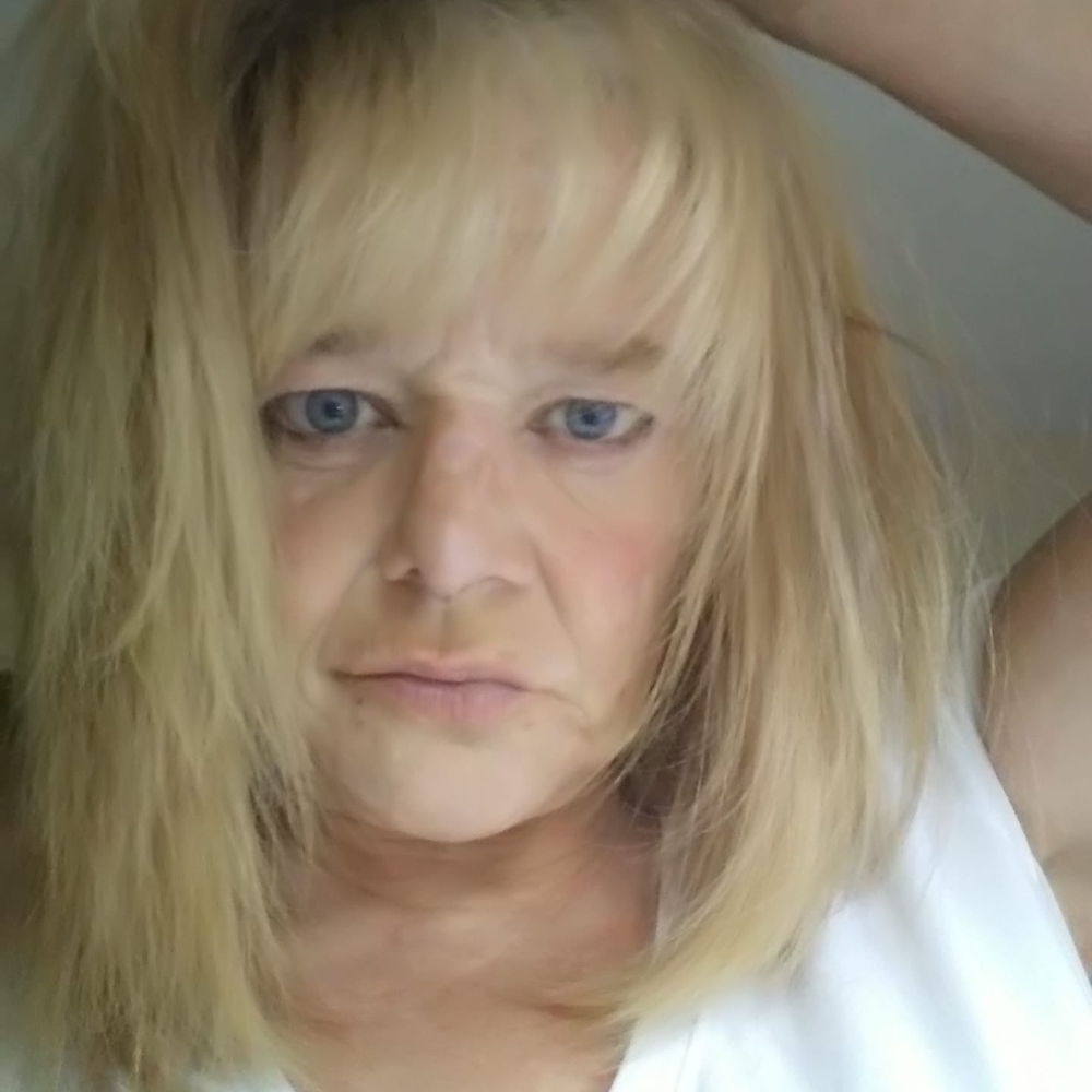 Meet your Posher, Vickie